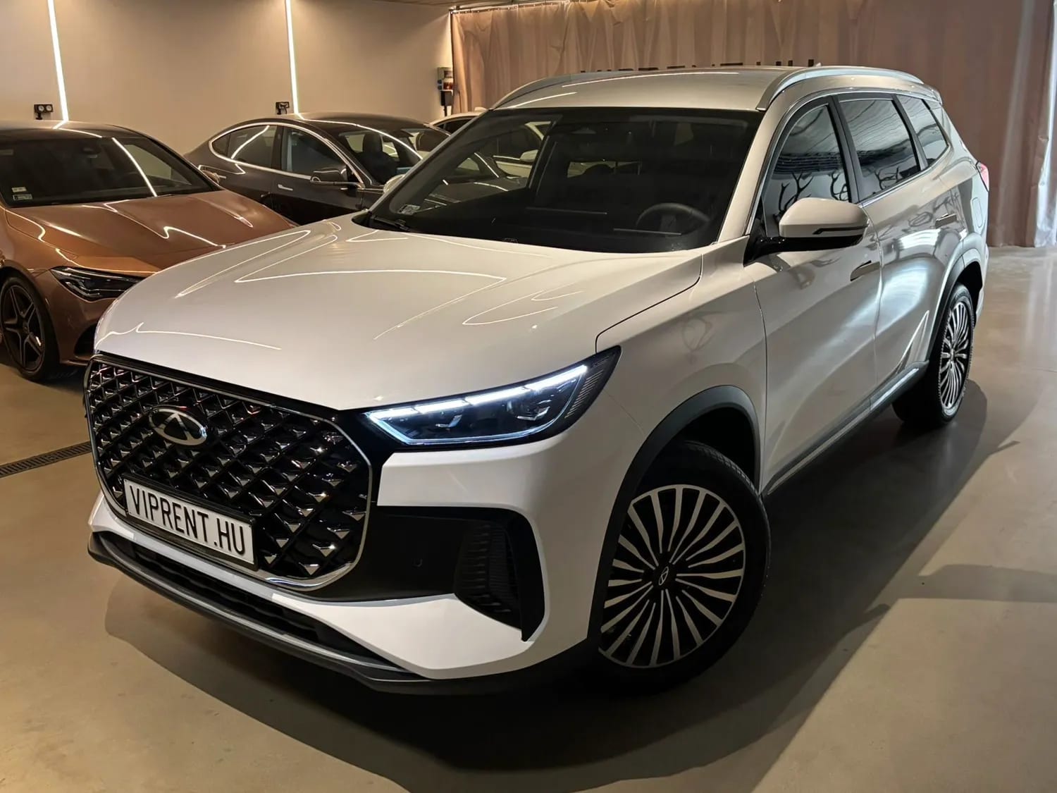Chery Tiggo 8 hétszemélyes SUV